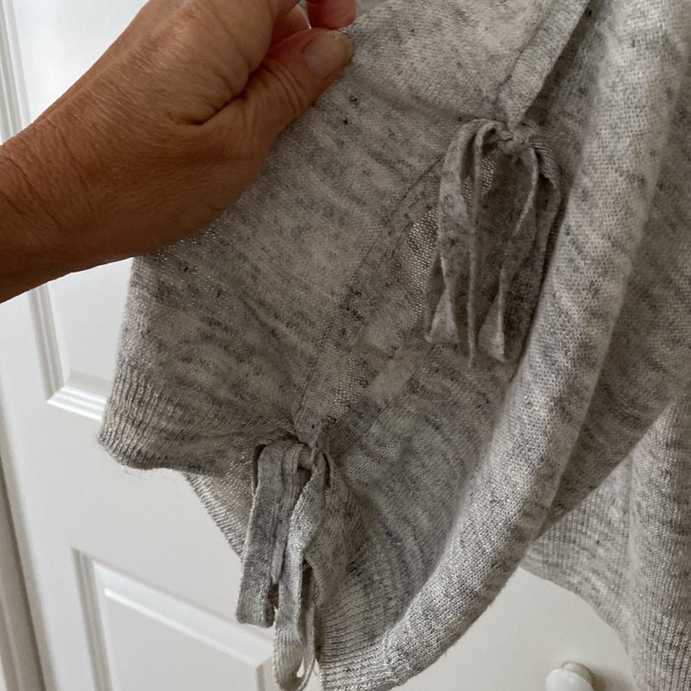 Brochu Walker Tie Sleeve Linen Sweater - Picture 3 of 7